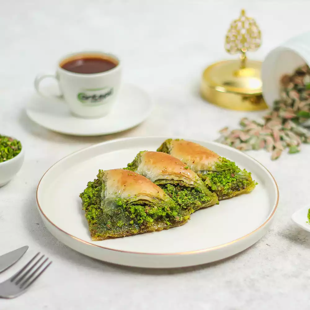 Toz Fıstıklı Özel Şöbiyet